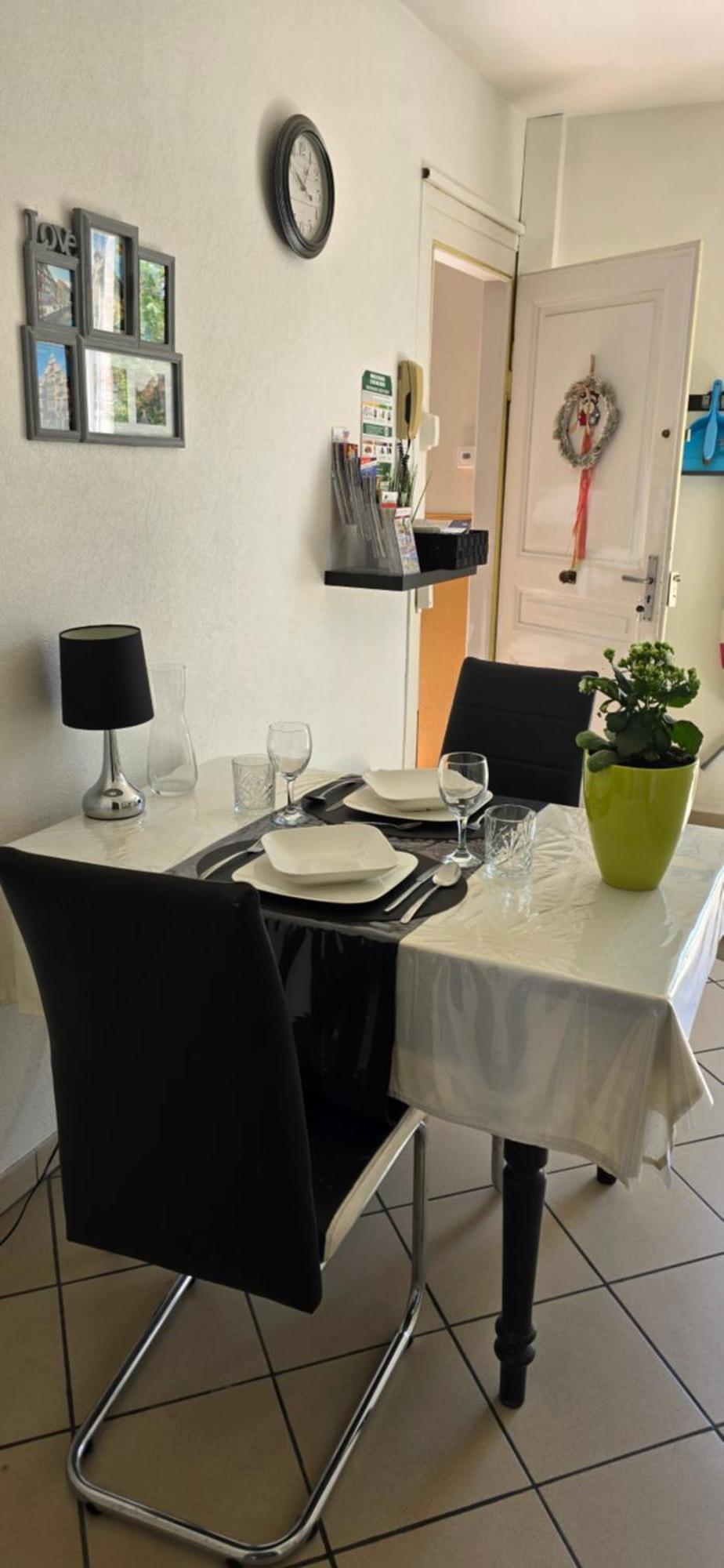 Appartement Avec Jardin A Colmar Habitación foto
